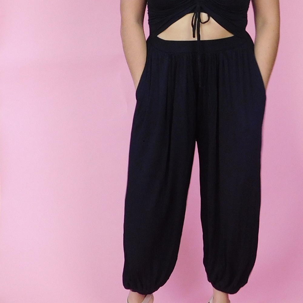 Drawstring Top Jumsuit - Picture 2 of 5